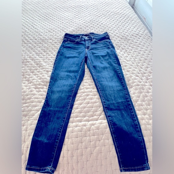 BANANA REPUBLIC Size 27/4 Dark
Blue Jean Curvy skinny 
Size: 27/4- LIKE … - Picture 1 of 4